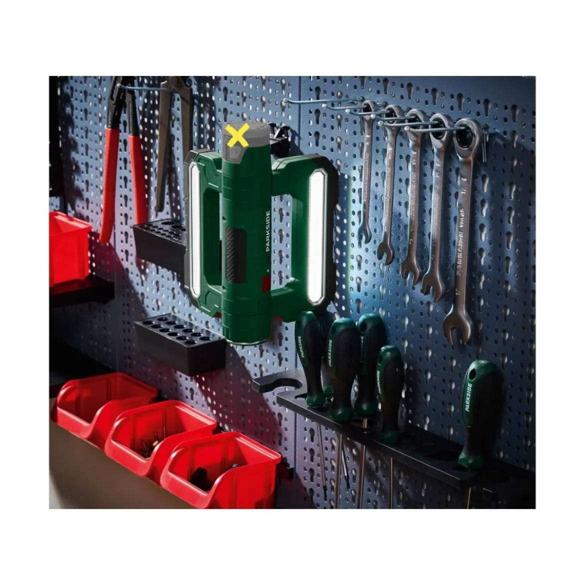 PARKSIDE® 12 V Akku-LED-Leuchte PLLB 12 A1, ohne Akku und Ladegerät - B-Ware neuwertig