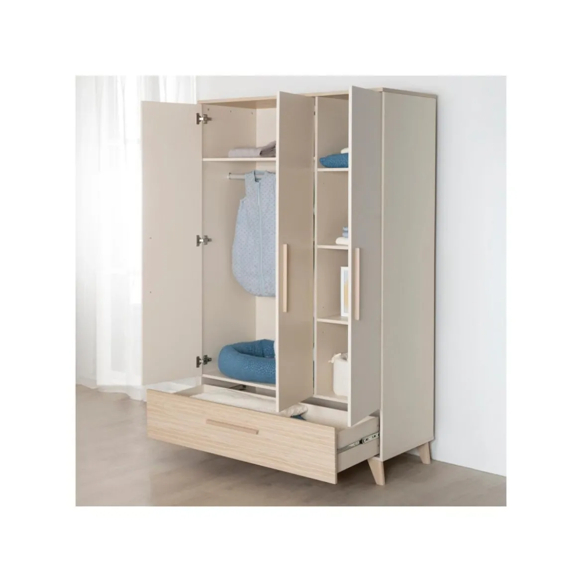 roba Kinderkleiderschrank 'Sidney' 3-türig, Cashmere / Dekor Eiche - B-Ware neuwertig