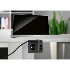 TRONIC® Steckdosenwürfel mit USB-Anschlüssen, schwarz - B-Ware neuwertig