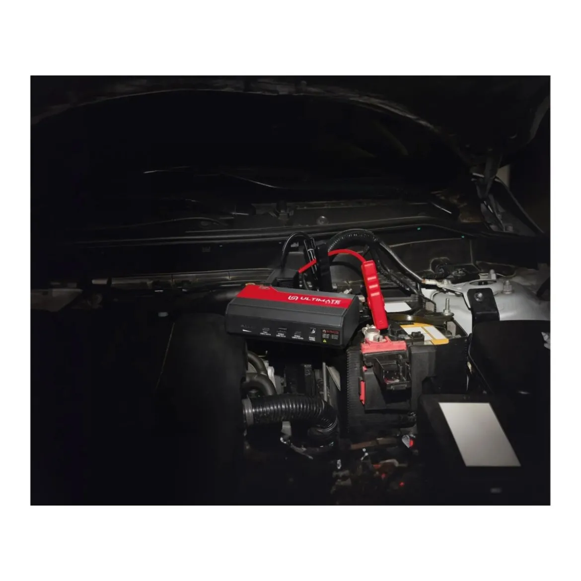 ULTIMATE SPEED® Mobile Autostarthilfe »UMAP 12000 C4«, mit Powerbank - B-Ware